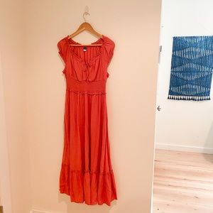 Old Navy Puff Sleeve Orange Dotted Midi Dress - Medium